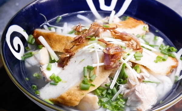 nấu bánh canh chả cá Nha Trang cá biển