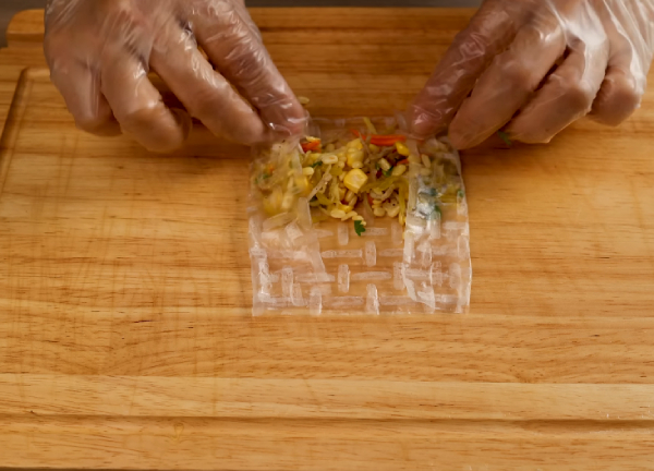 Hướng dẫn làm chả giò chay chiên xù