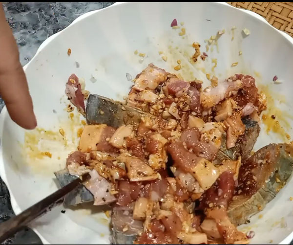 Hướng dẫn làm mắm cá thu kho