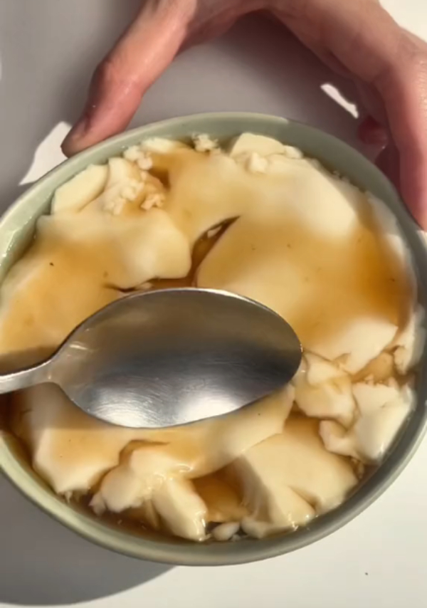 Tàu hủ nước đường mía thô