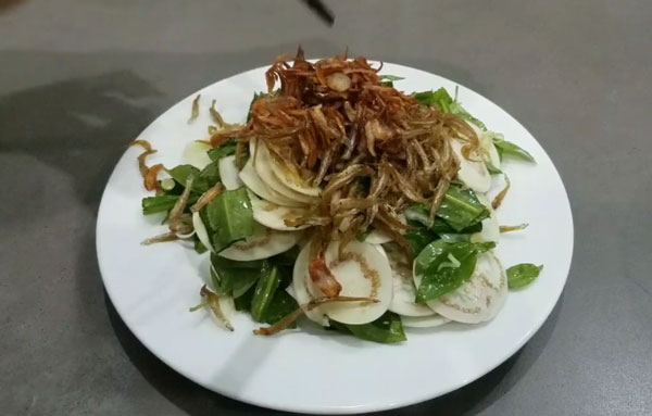 Gỏi khô cá cơm-cá dìa