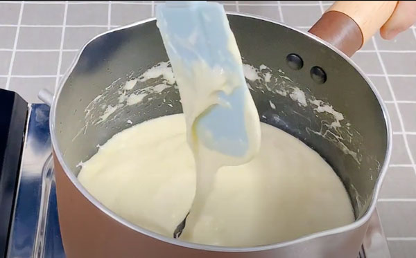 Làm nhân bánh đồng tiền mix hạt