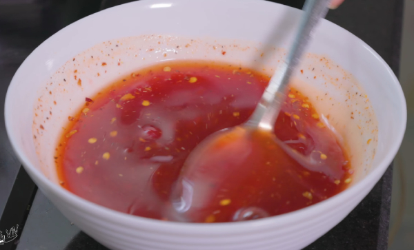 Khô cá cơm kho thịt ngon