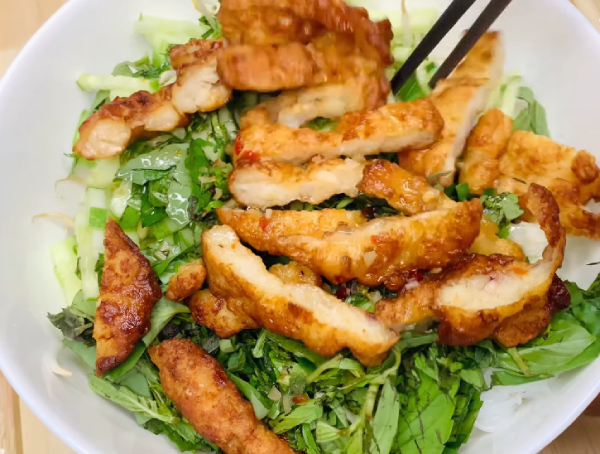 Chả mực nấu món gì ngon-bún chả mực