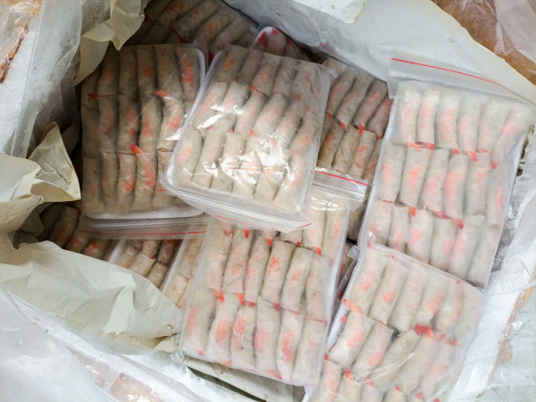 Đặc sản của Bình Định làm quà-chả ram tôm đất