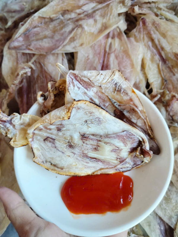Đặc sản Nha Trang ở TpHCM-mực khô