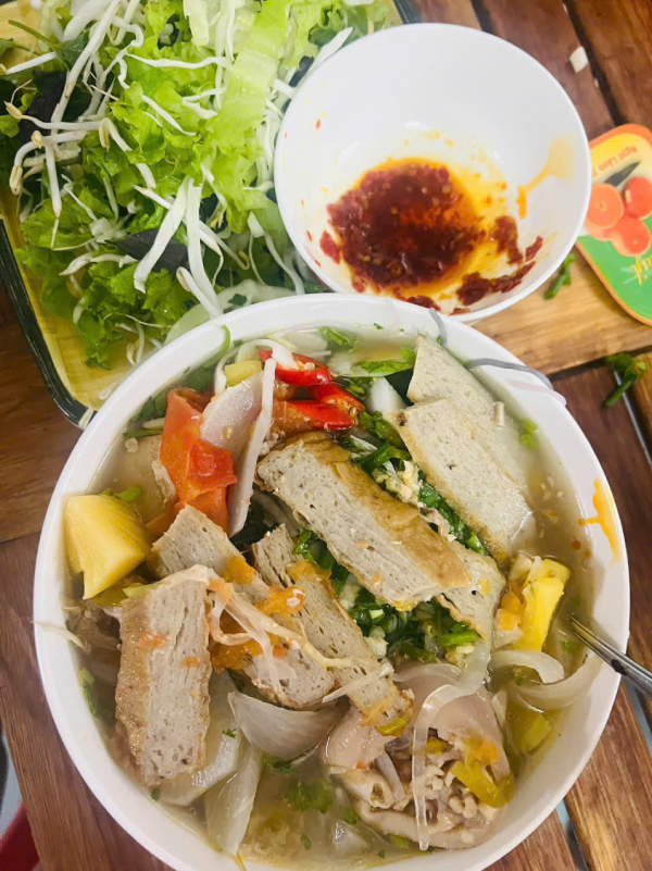 Đặc sản Nha Trang chả cá Nha Trang tại TPHCM